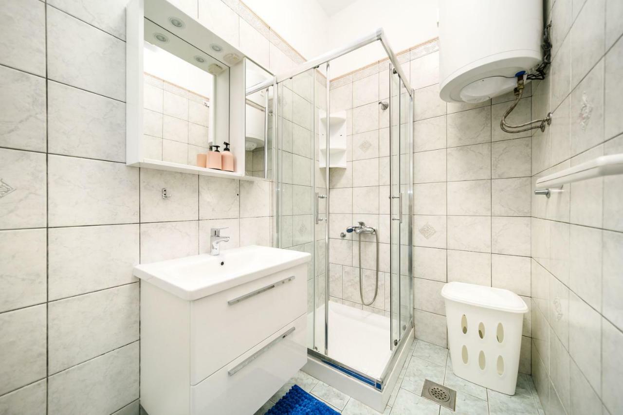 Apartments Mate Balote 54 Крк Экстерьер фото